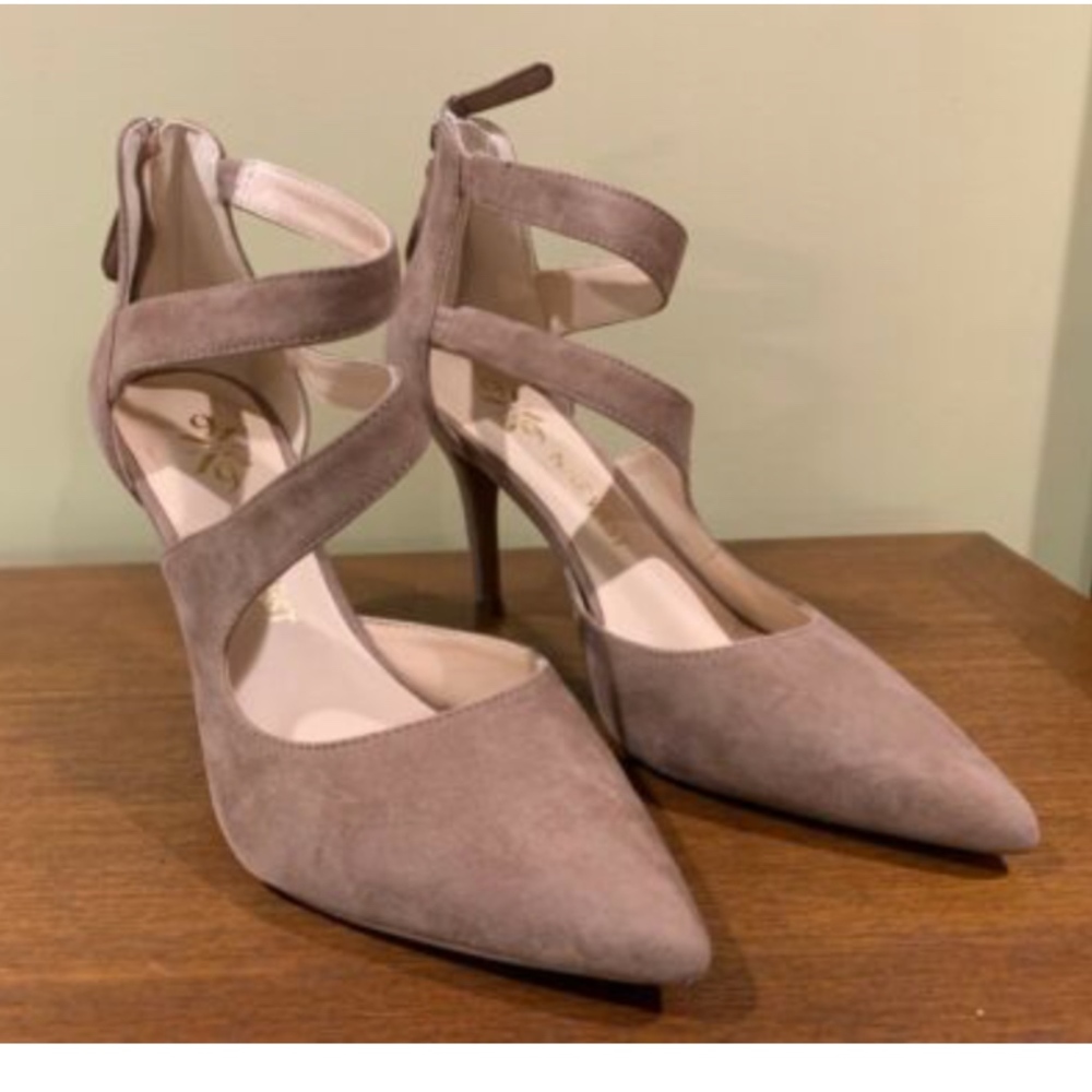 NIB Nine West Florent Strappy Suede Heels 7.5M